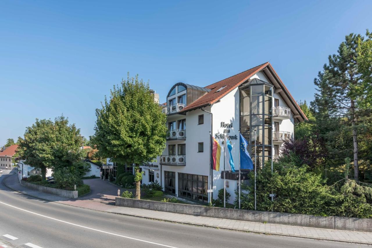 Hotel Am Schlosspark Ismaning Exteriör bild