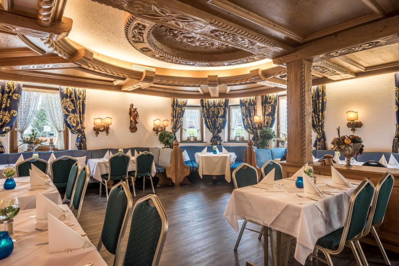 Hotel Am Schlosspark Ismaning Exteriör bild